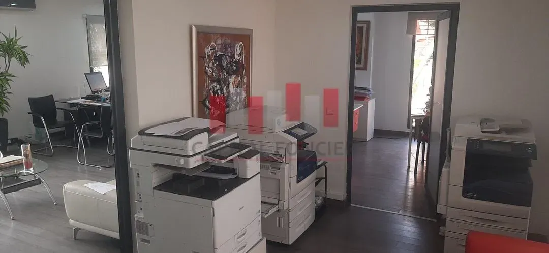 Villa à louer 50 000 dh 430 m² avec 1 chambre - Sidi Maarouf Casablanca | Agenz