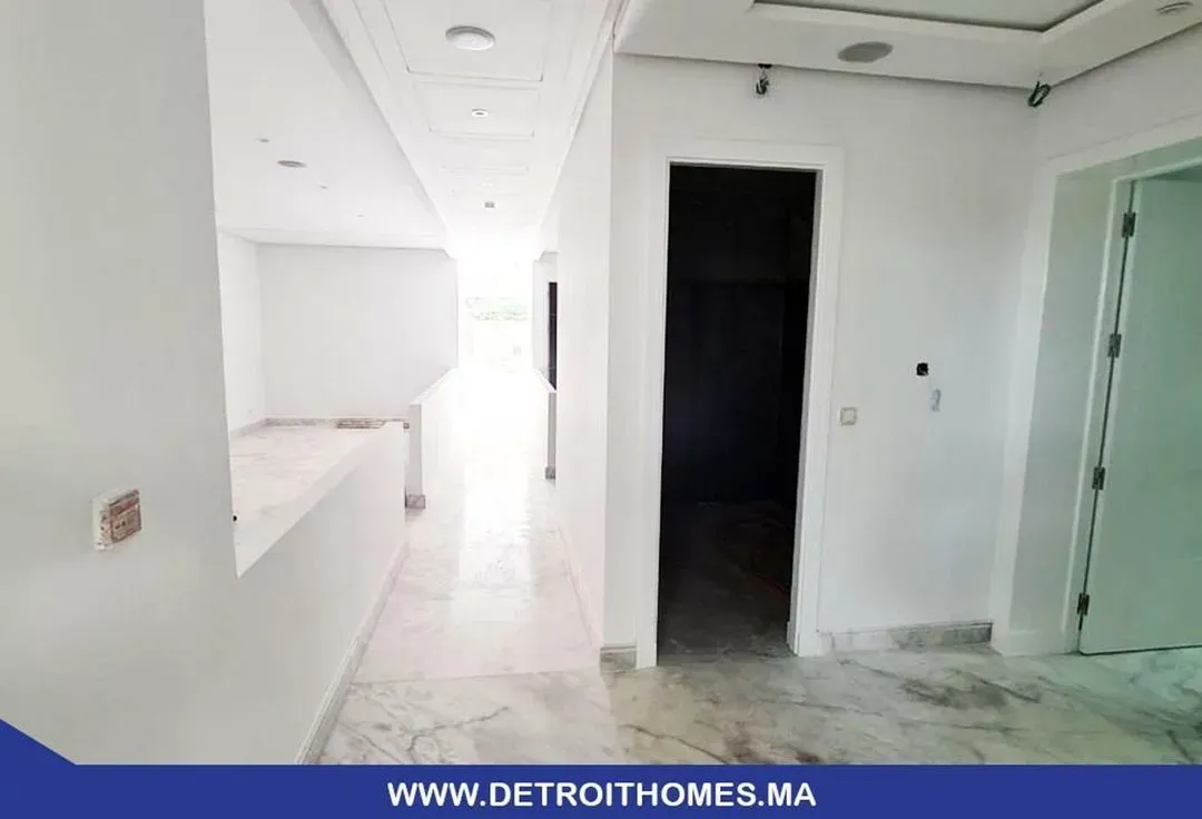 Commerce à louer 45 000 dh 150 m² - Drissia Tanger-Assilah | Agenz