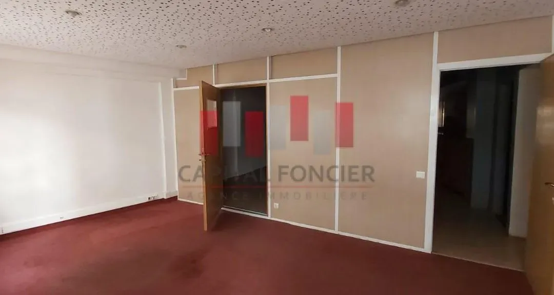 Bureau à louer 000 17 dh 170 m² - Racine Casablanca