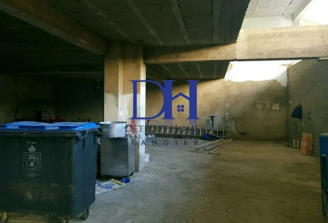 Commerce à louer 50 000 dh 185 m² - Drissia Tanger-Assilah | Agenz