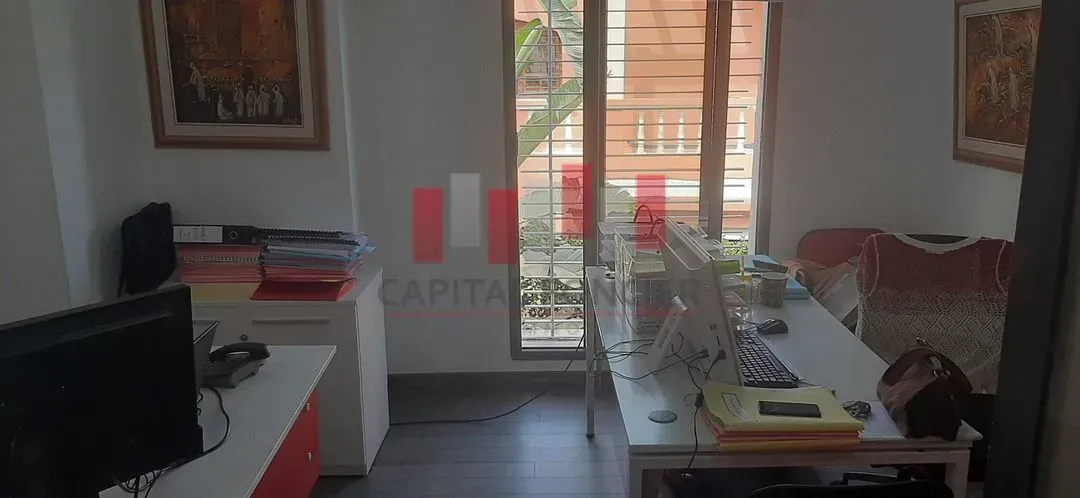 Villa à louer 50 000 dh 430 m² avec 1 chambre - Sidi Maarouf Casablanca | Agenz