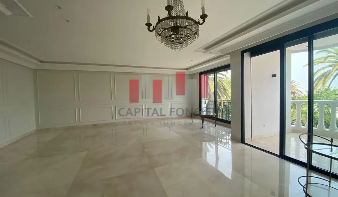 Appartement à louer 30 000 dh 180 m², 3 chambres - Anfa Supérieur Casablanca