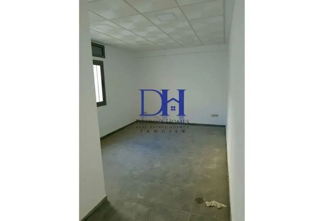 Bureau à louer 7 500 dh 85 m² - Drissia Tanger-Assilah | Agenz