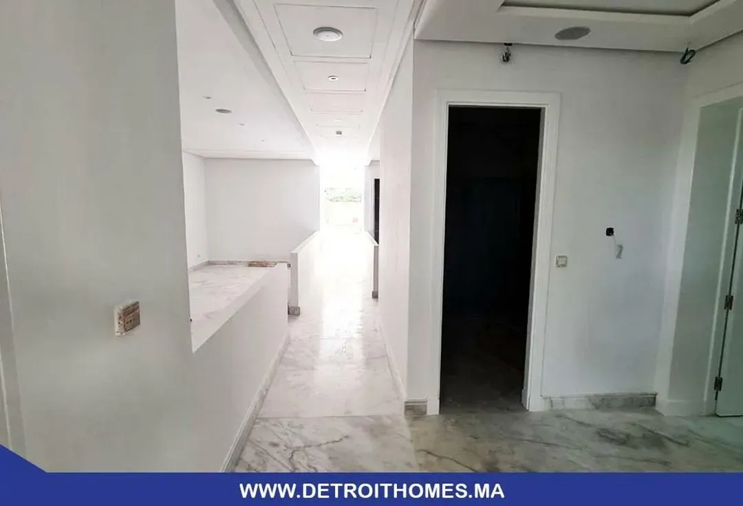 Commerce à louer 45 000 dh 150 m² - Drissia Tanger-Assilah | Agenz