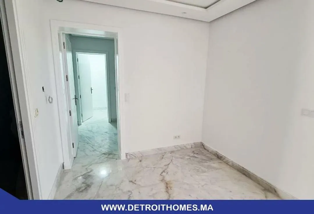 Commerce à louer 45 000 dh 150 m² - Drissia Tanger-Assilah | Agenz