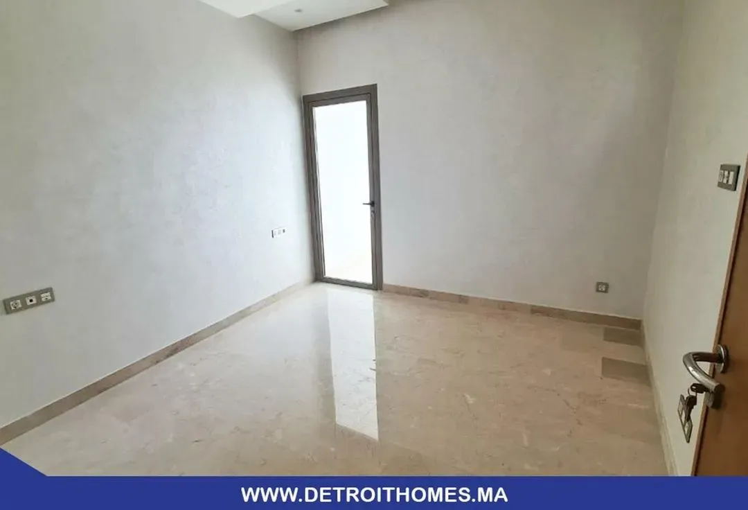Appartement à louer 10 000 dh 139 m², 3 chambres - Drissia Tanger