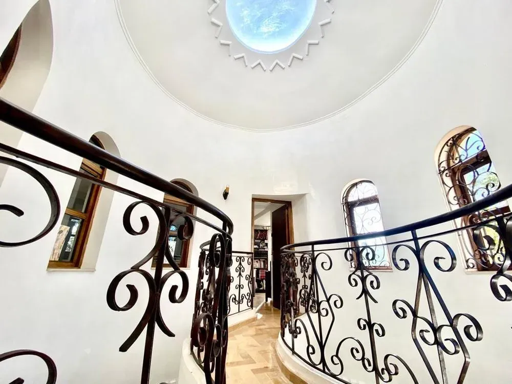 Villa à vendre 13 500 000 dh 600 m², 4 chambres - Californie Casablanca