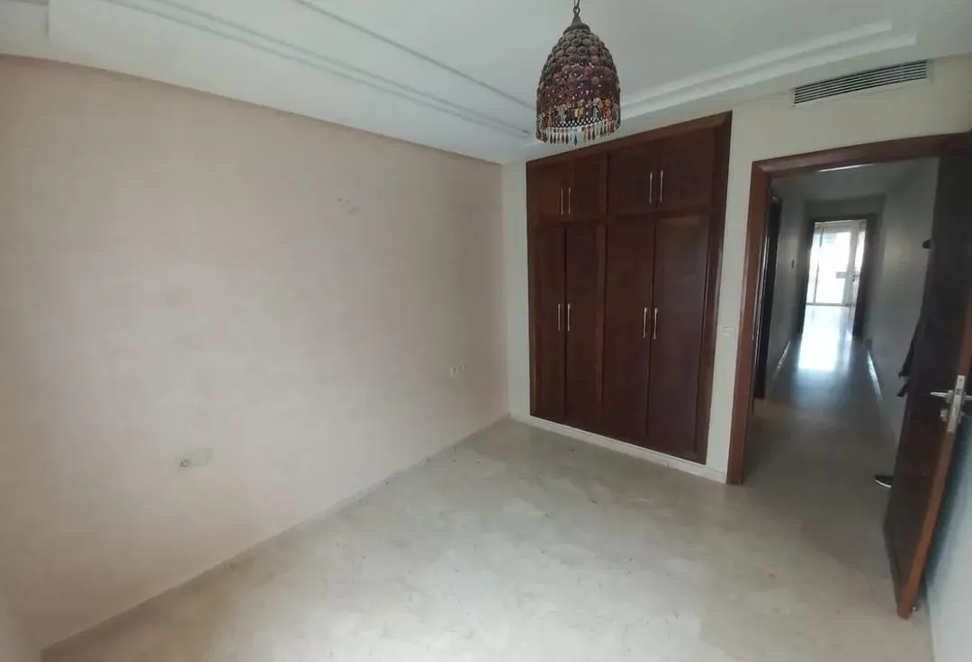 Appartement à louer 7 500 dh 144 m², 3 chambres - Administratif Tanger