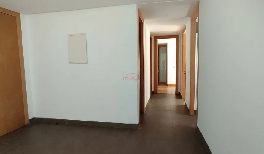 Appartement à louer 18 000 dh 124 m², 3 chambres - Anfa Supérieur Casablanca
