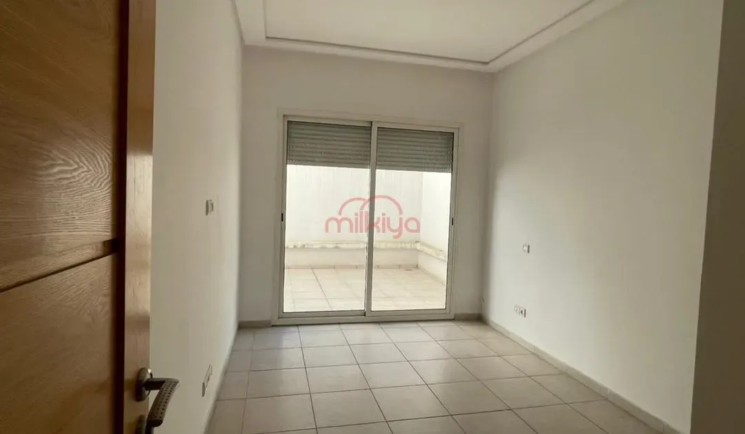 شقة للبيع 000 330 1 د٠م 105 م², 3 غرف - Massira Khadra الدار البيضاء