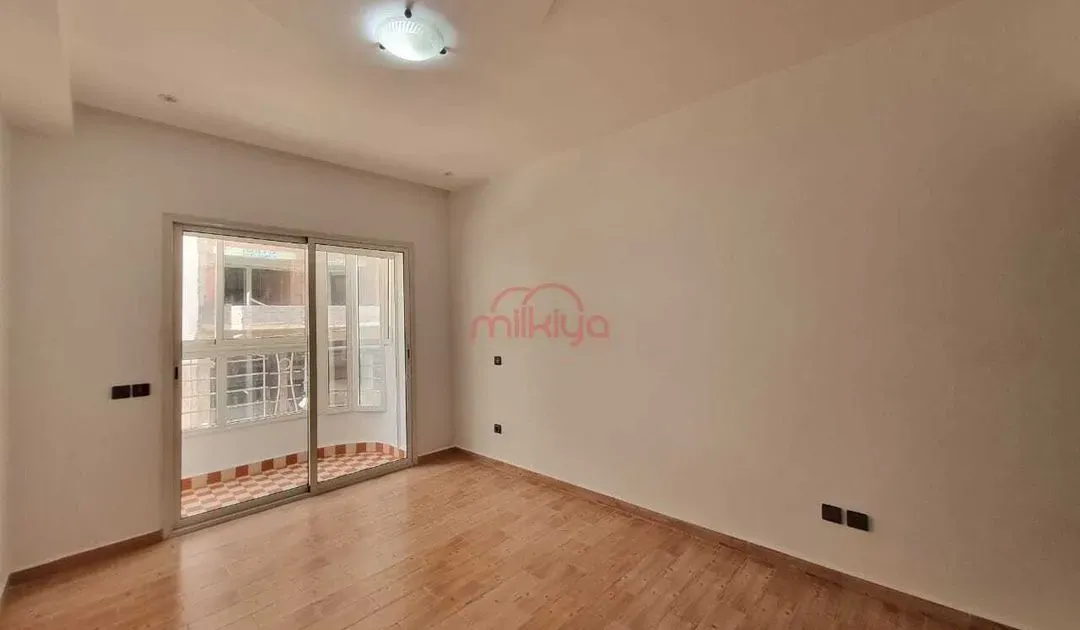 شقة للبيع 000 875 1 د٠م 123 م², 3 غرف - غرب بورجون الدار البيضاء