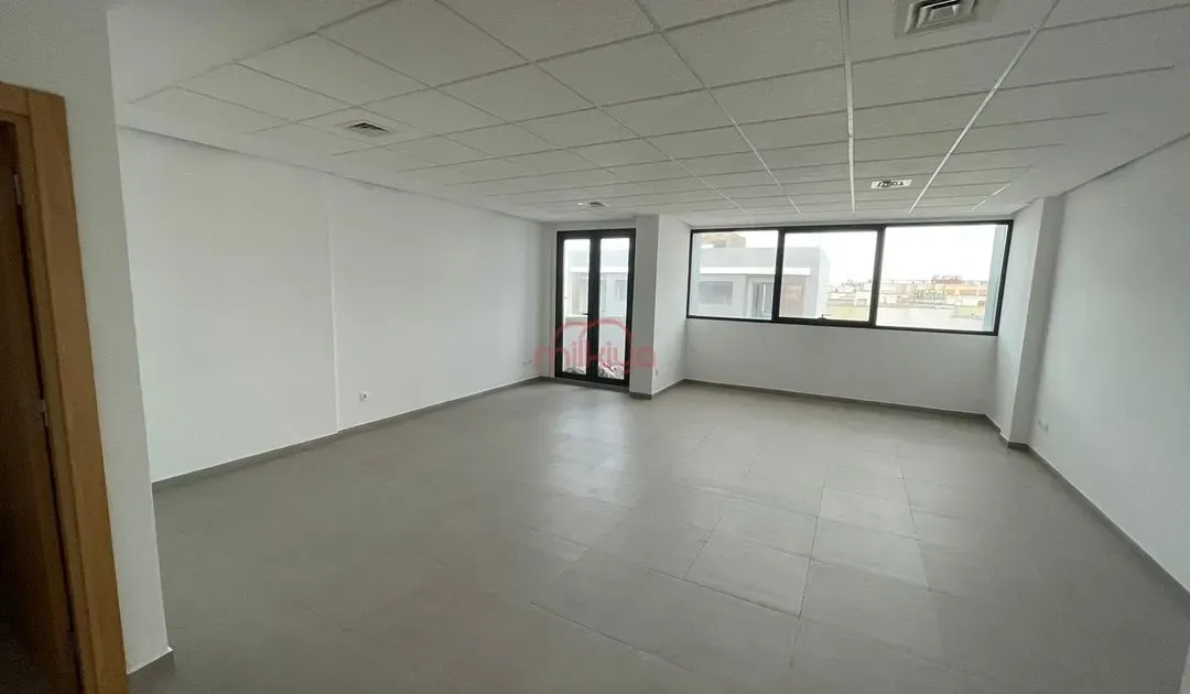 Bureau à louer 8 000 dh 51 m² - Oulfa Casablanca