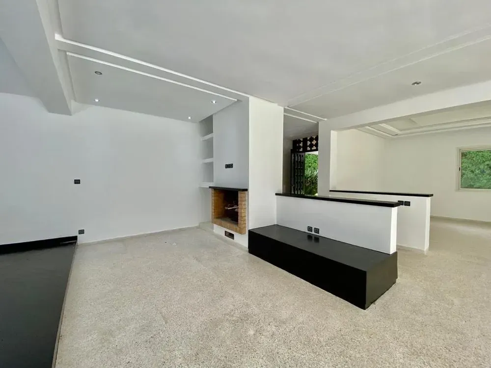 Villa à louer 45 000 dh 1 300 m², 4 chambres - Anfa Supérieur Casablanca
