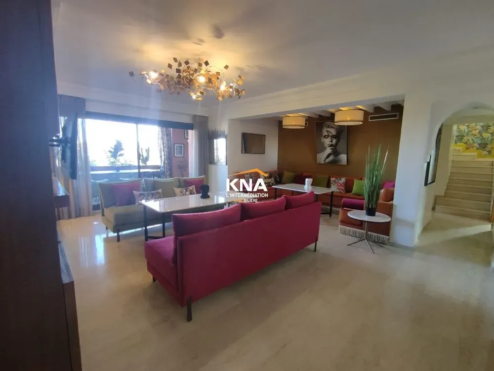 Appartement à louer 33 000 dh 300 m² avec 4 chambres - Route d'ourika Marrakech