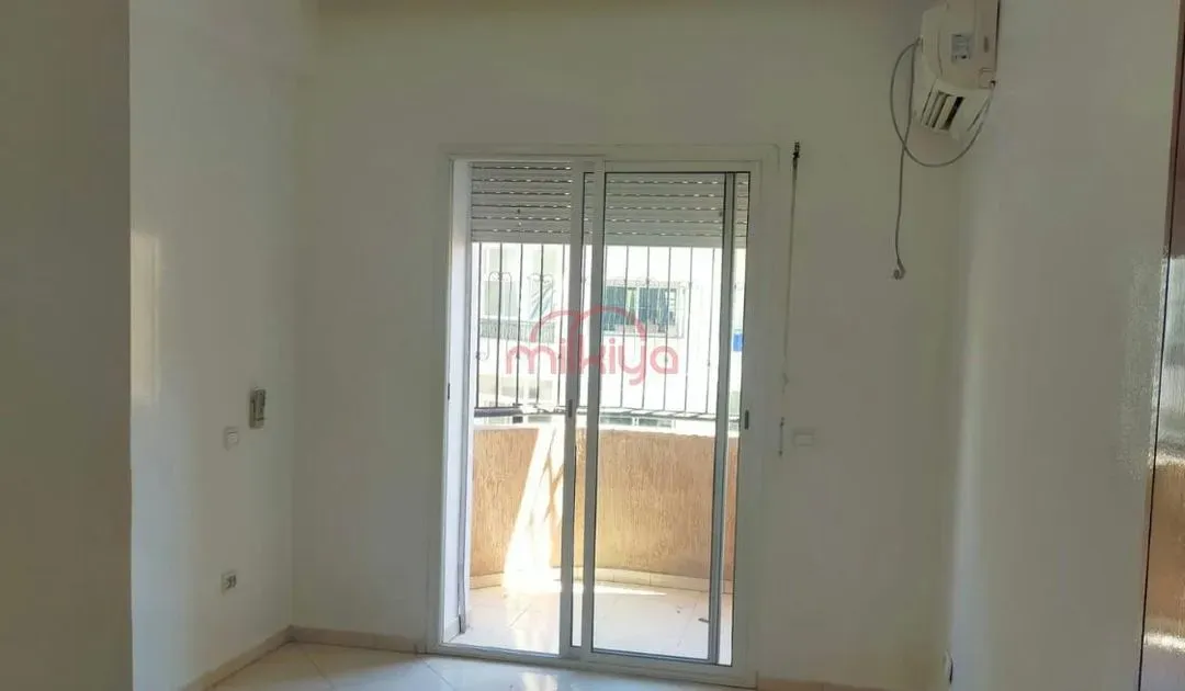 شقة للبيع 000 400 1 د٠م 80 م², 3 غرف - غرب بورجون الدار البيضاء