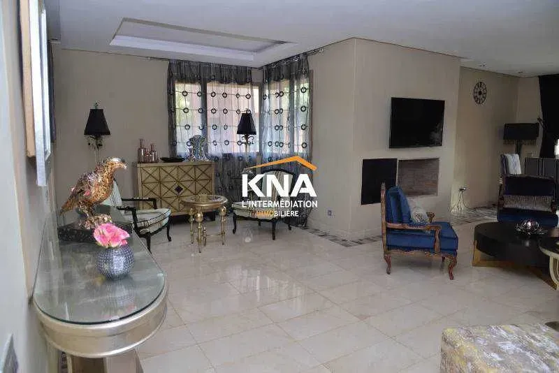 Appartement à louer 15 620 dh 170 m² avec 3 chambres - Route d'ourika Marrakech