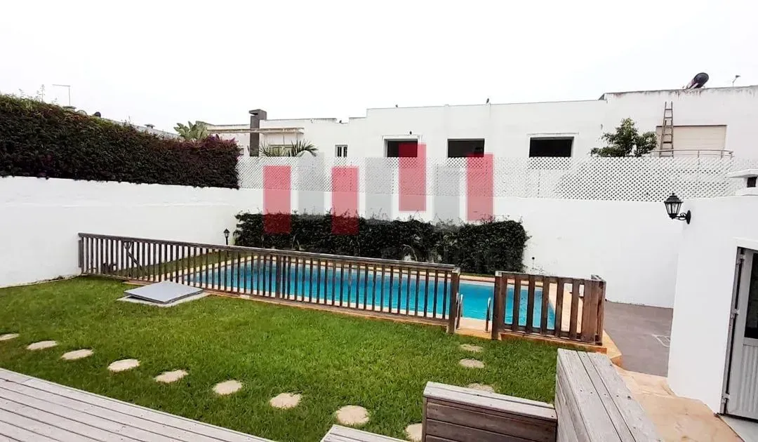 Villa for Sale 8 200 000 dh 657 sqm, 4 rooms - Ain Diab Casablanca