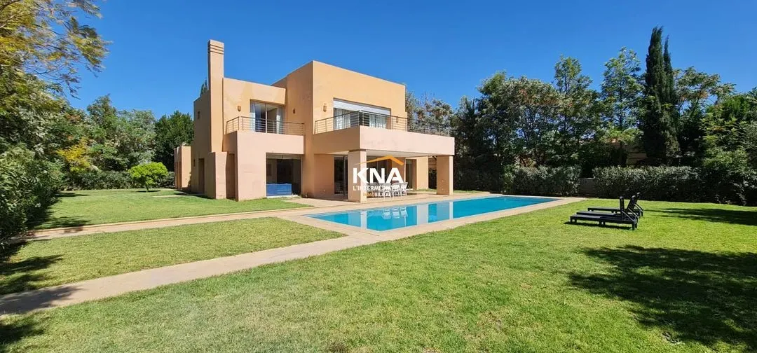 Villa à louer 60 500 dh 600 m², 4 chambres - Amelkis Marrakech