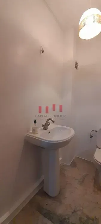 Appartement à louer 10 000 dh 185 m² avec 3 chambres - Racine Casablanca | Agenz