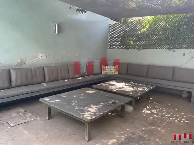 Villa à louer 50 000 dh 650 m² avec 4 chambres - Sidi Maarouf Casablanca | Agenz