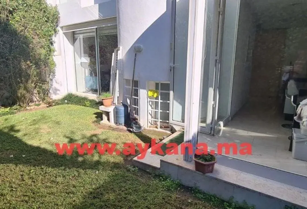 Villa à vendre 6 500 000 dh 235 m², 4 chambres - Riyad Rabat