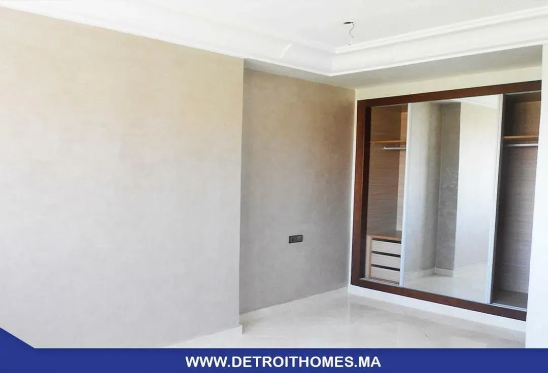 Appartement à louer 10 000 dh 150 m², 3 chambres - Drissia Tanger