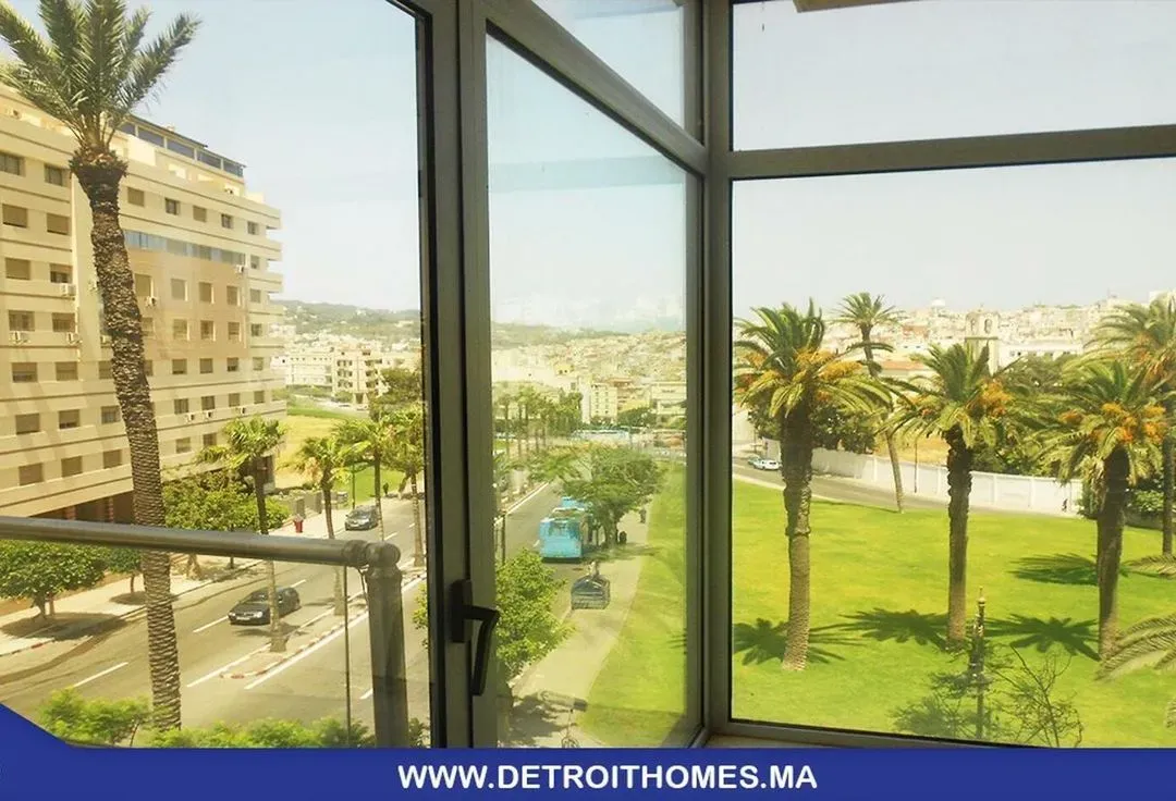 Appartement à louer 10 000 dh 150 m², 3 chambres - Drissia Tanger