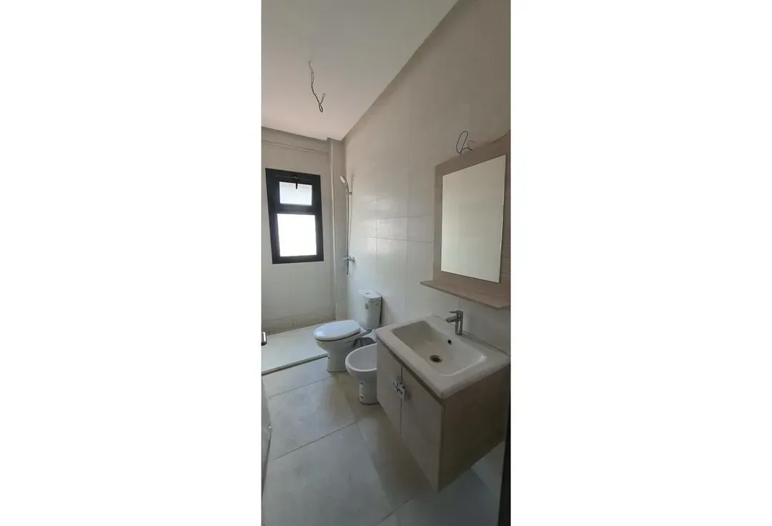 Appartement à louer 6 000 dh 100 m², 2 chambres - Administratif Tanger