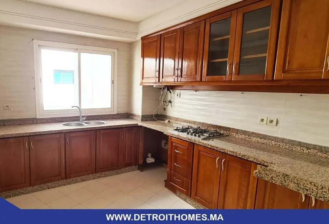 Appartement à louer 7 500 dh 185 m², 3 chambres - Drissia Tanger