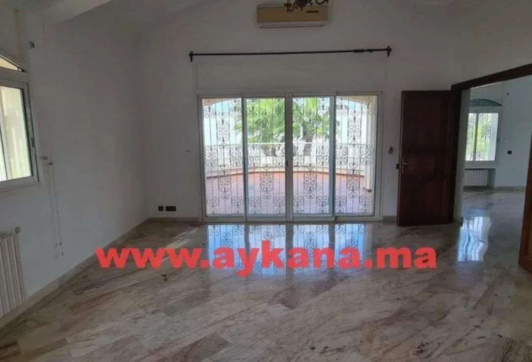 Villa à vendre 16 000 000 dh 2 270 m², 4 chambres - Hassan - Centre Ville Rabat