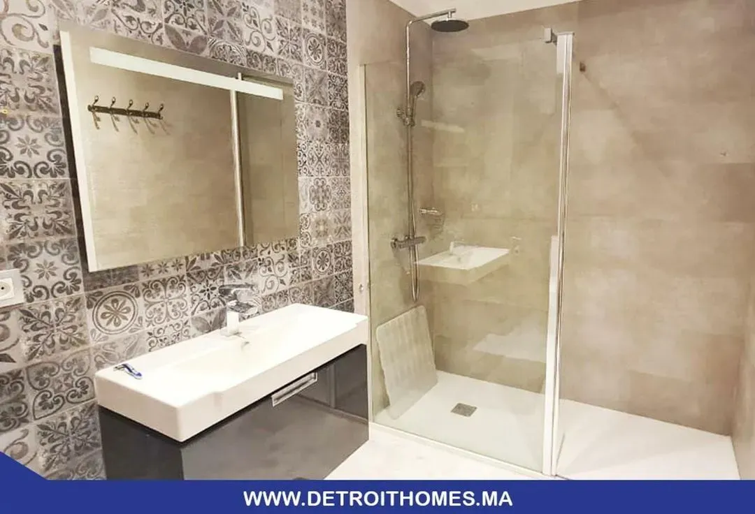 Appartement à louer 15 000 dh 150 m², 2 chambres - Drissia Tanger