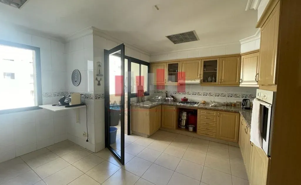 Appartement à louer 15 000 dh 156 m², 3 chambres - Racine Casablanca