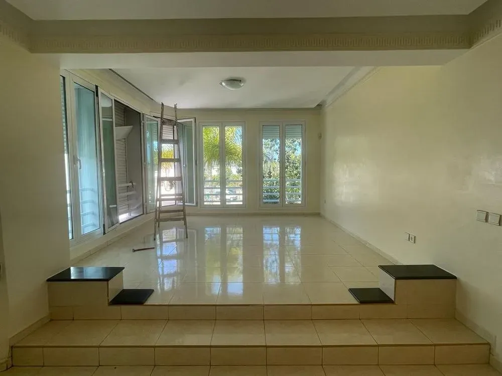 Villa à louer 35 000 dh 400 m² avec 4 chambres - Sidi Maarouf Casablanca | Agenz