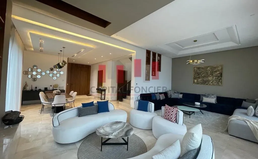 Villa à louer 35 000 dh 380 m², 3 chambres - Ain Diab Extension Casablanca