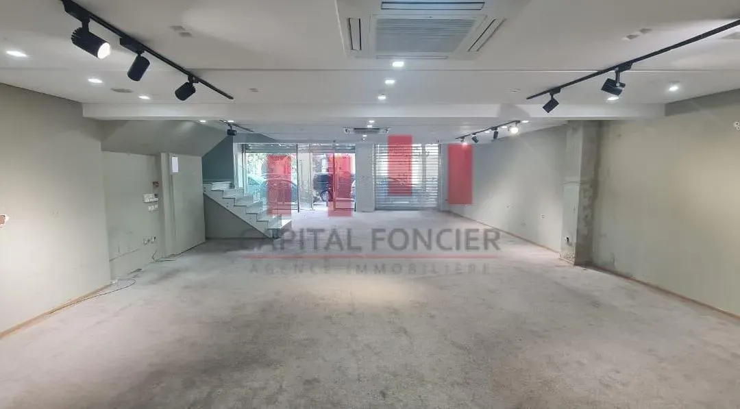 Commercial Property for rent 70 000 dh 231 sqm - Triangle d'or Casablanca