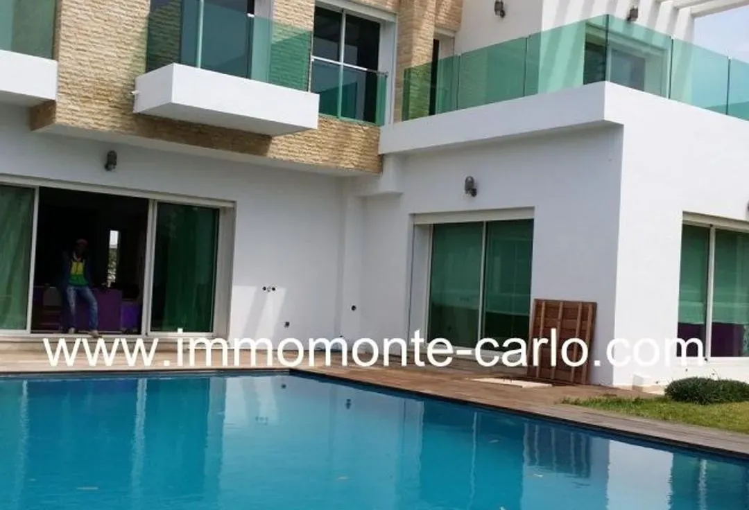 Villa à vendre 13 000 000 dh 700 m², 4 chambres - Souissi Rabat