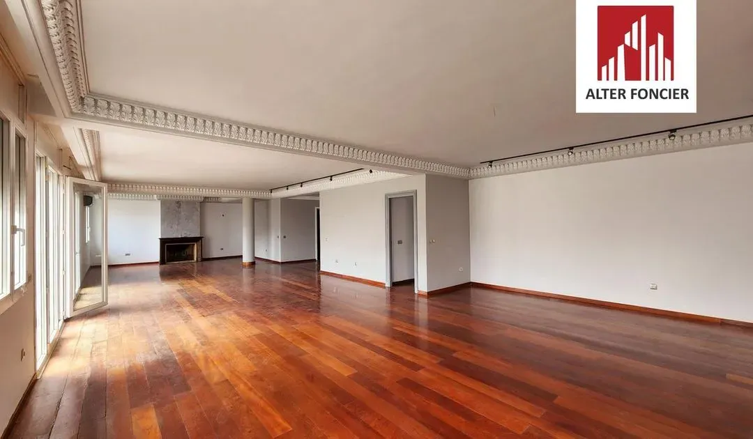 Duplex à vendre 8 500 000 dh 700 m², 5 chambres - Gauthier Casablanca