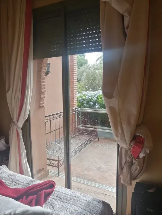 Appartement à louer 6 500 dh 190 m² avec 2 chambres - Ennakhil (Palmeraie) Marrakech | Agenz