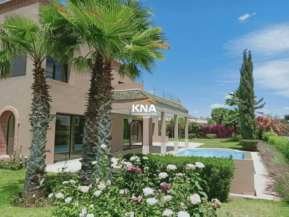Villa à louer 48 103 dh 850 m² avec 4 chambres - Amelkis Marrakech