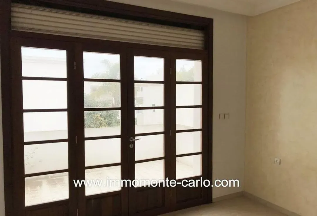 Villa à vendre 7 500 000 dh 350 m², 4 chambres - Riyad Rabat