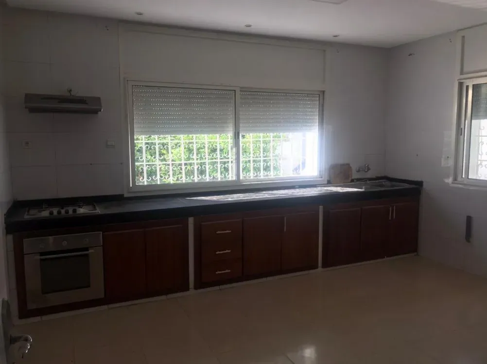 Villa à vendre 9 500 000 dh 800 m², 4 chambres - Riyad Rabat